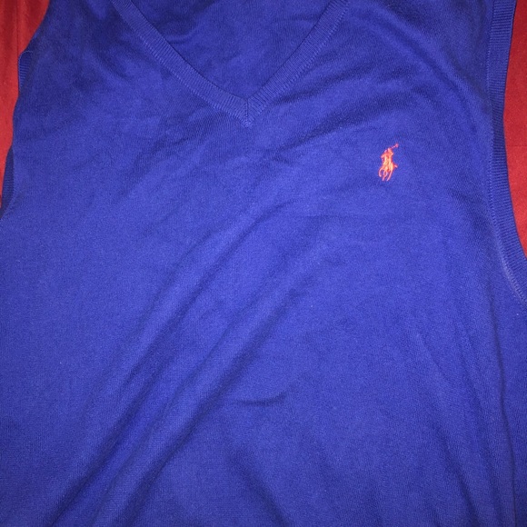 Polo - Picture 1 of 2